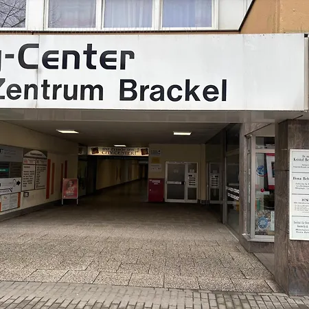 Apartment Guenstige 1-zimmer-wohnung Mit Kueche Und Bad In Dortmhnd Brackel *